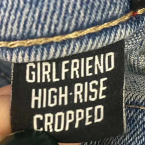 BDG Girlfriend High Rise Cropped Jeans Size 32 - Picture 5 of 6